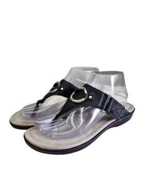 Ariat Poolside Thong Sandals Womens 9B Black Leather Silver Rings Slip On Casual
